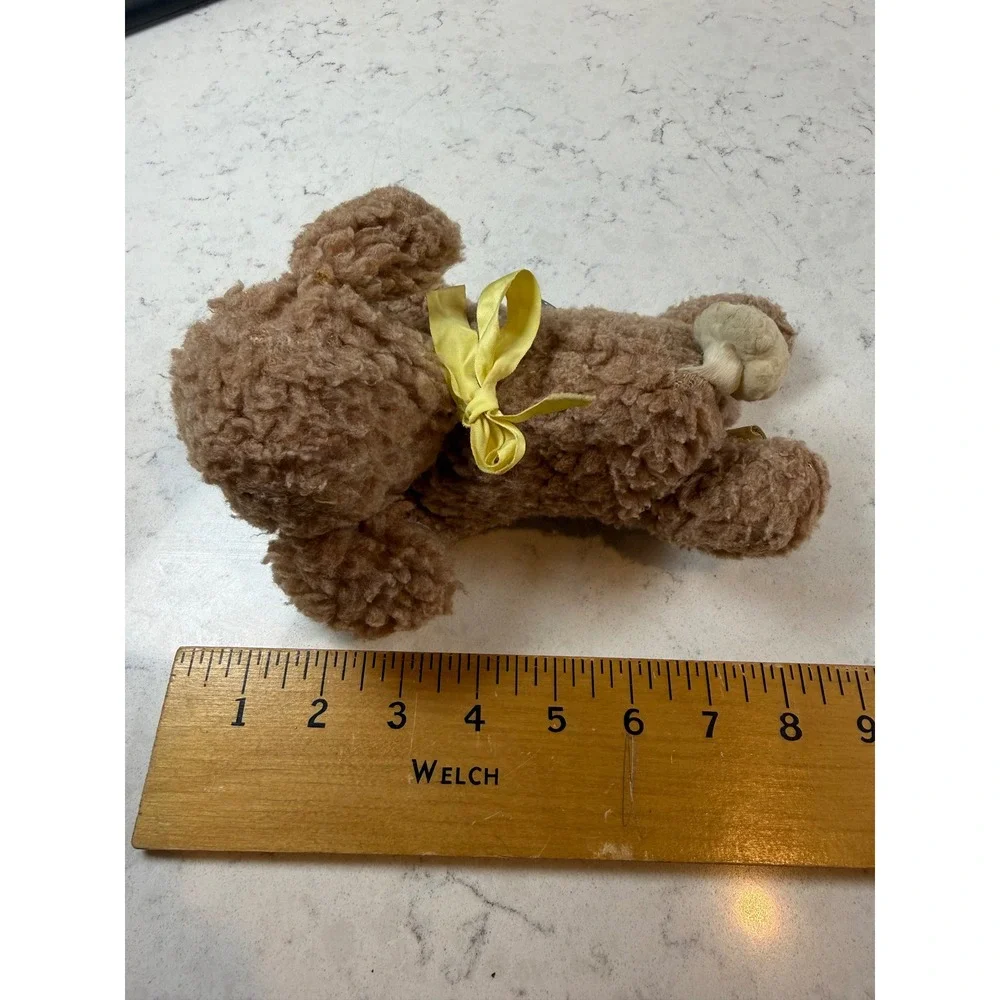 Vintage Eden Toys Wind Up Musical‎ Lamb Plush Sherpa Stuffed Animal Yellow Bow